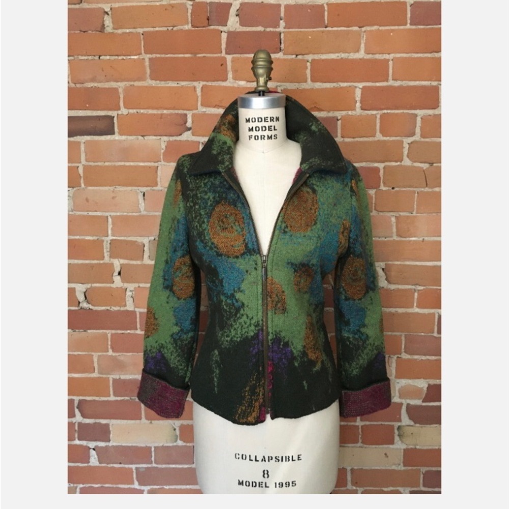 Wool cardigan with Abstract Print Zip-Front Jacket - Main color green.